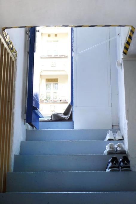 Central, Cozy & Beautiful Designed 2-Rooms Apt. Near River Берлин Екстериор снимка